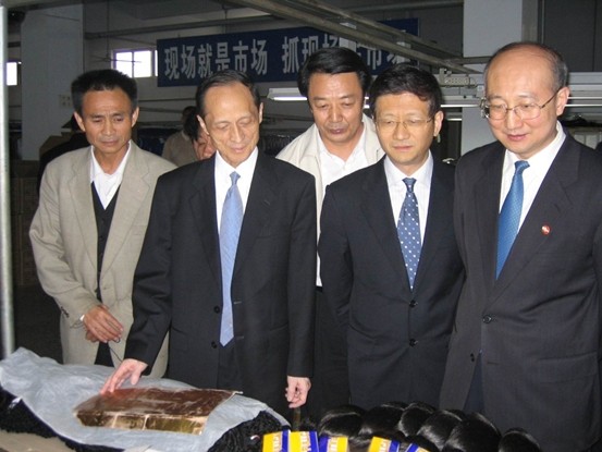 On May 17th,2005.the secretary of Jiangxi Provincial Party